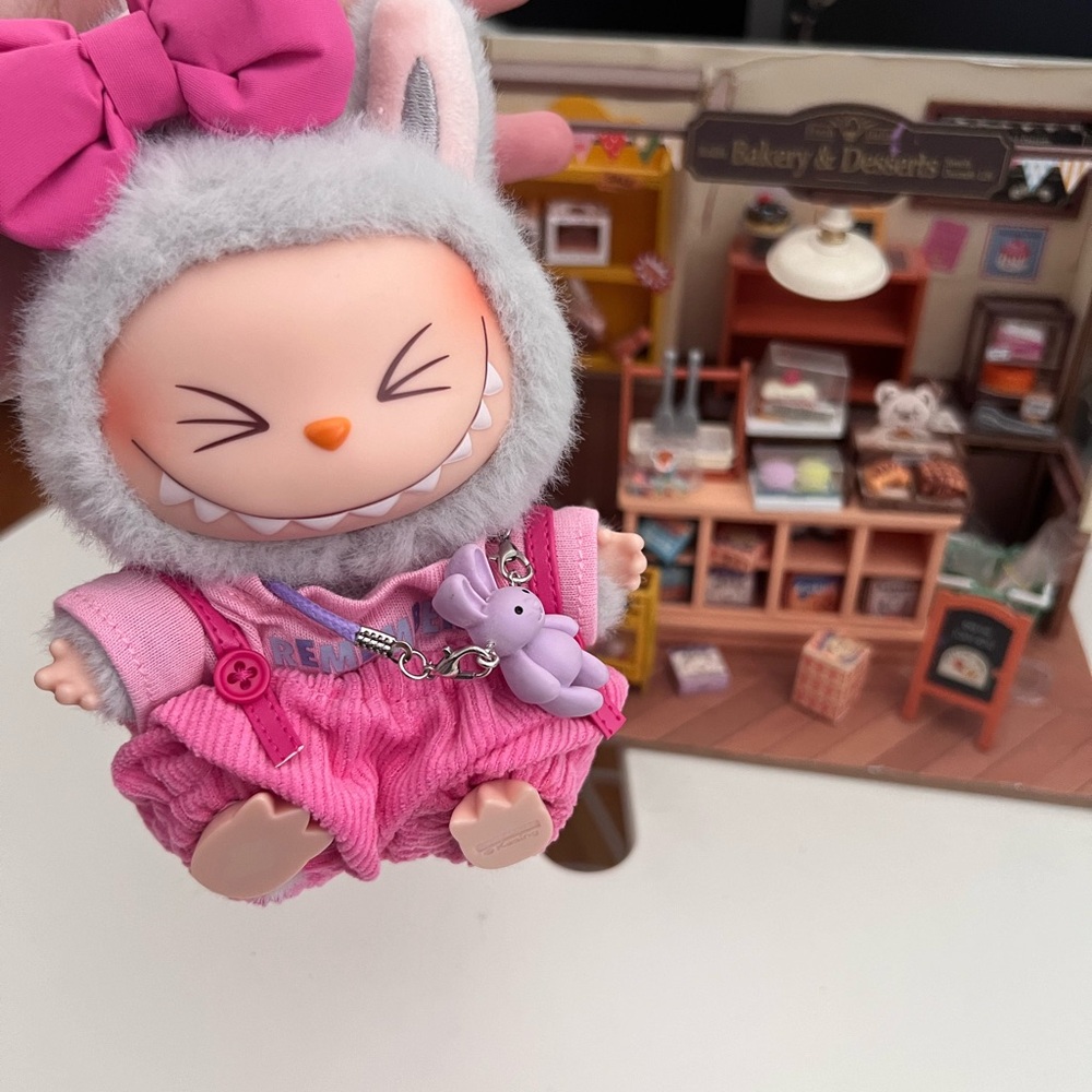 Labubu clothes ** LABUBU DOLL NOT INCLUDED**